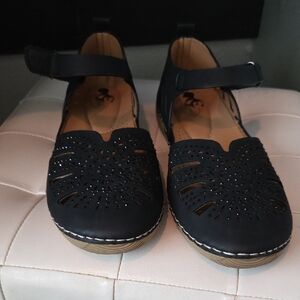 Source Unknown Black Laser-Cut Mary Jane Flats with Ankle Strap
